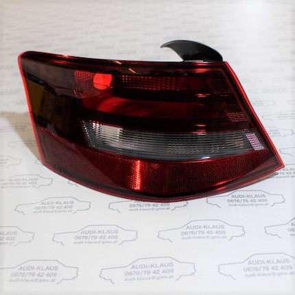 Audi A3/8VK Rücklicht Limo Magneti Marelli Links Außen NEU 13176401