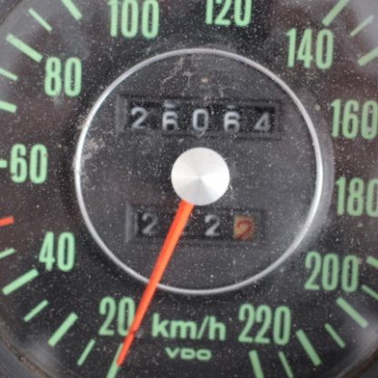 Audi 100/C1 Kombiinstrument 815319036B – Bild 2