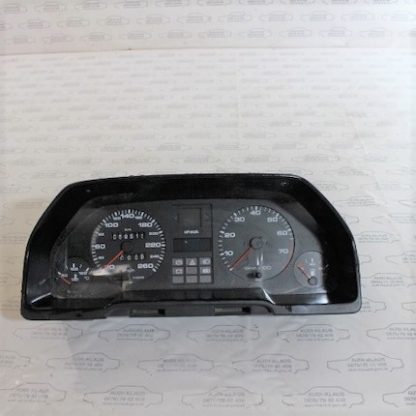 Audi 200 Typ 44 Vorfacelift Kombiinstrument+Check Controll 81117344