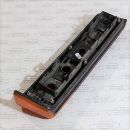 VW Santana/32B Rücklicht links 325945111A – Bild 2