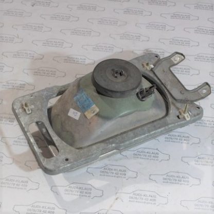 VW Jetta 1 Scheinwerfer rechts Hella 302-122-932 / 161941018B – Bild 2