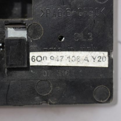 VW Polo/9N Innenraumleuchte mit Schiebedachschalter 6Q0947106A – Bild 3