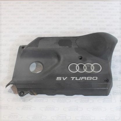 Audi A3/8L  Motorabdeckung ohne Befestigungsclips 06A103724A