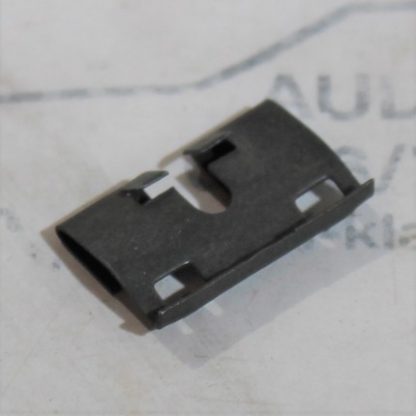Audi/VW Klammer 435853393A