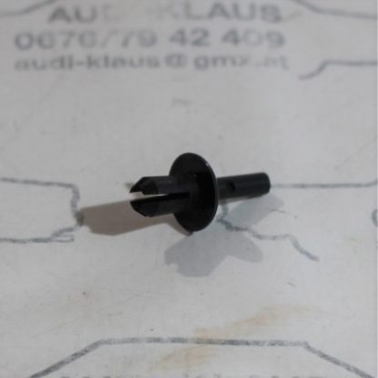 Audi/VW Spreizmutter Neu 803863167