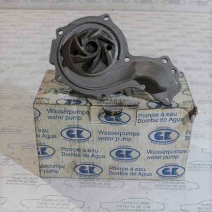 Audi 80/90/VW Golf/Passat/Jetta/Bus/T3/Scirocco/1 Wasserpumpe Neu 068121005C/B