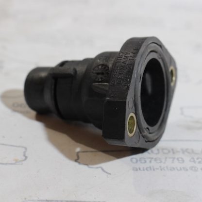 Audi A4/B5/A6/C5 Kühlmittelflansch Neu 028121144Q – Bild 2