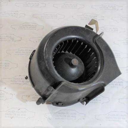 VW Passat/32B Gebläsemotor 321819021A
