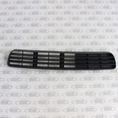 Audi 80/B4 Stoßstangengitter mitte 8A0807683B