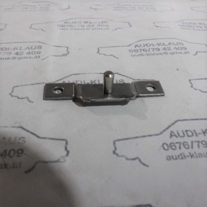 Audi 100/A6/C4 Führung NEU 4A0823467