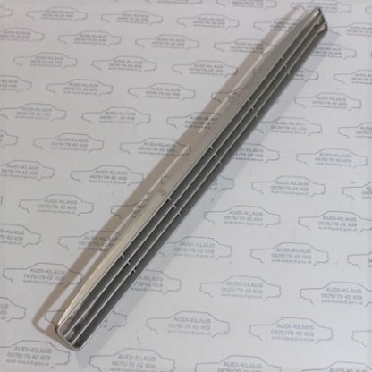 Audi Coupé/Urquattro Typ 81/85 Entlüftungsblende hinten links 855853215