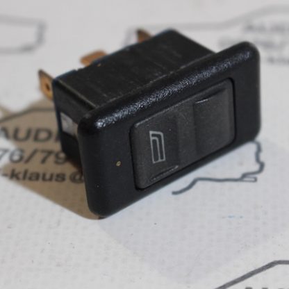 Audi 100/C3 Schalter für elektrischen Fensterheber 443959855G