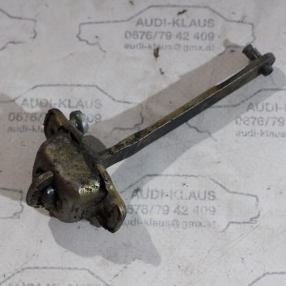 Audi 80/90/Typ 81/85 Türfangband hinten rechts 813839249 – Bild 2