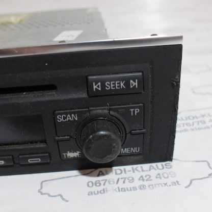 Audi A4/B6 Original Radio 8E0035086L – Bild 2