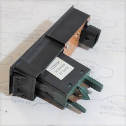 Audi 80/90/Coupé/Typ 89 Schalter Differentialsperre 893919214 – Bild 2
