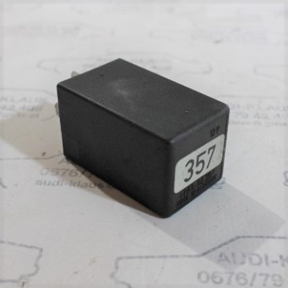 Audi 100/A6/S4/S6/C4 Relais 357 Servotronic 4A0907307A