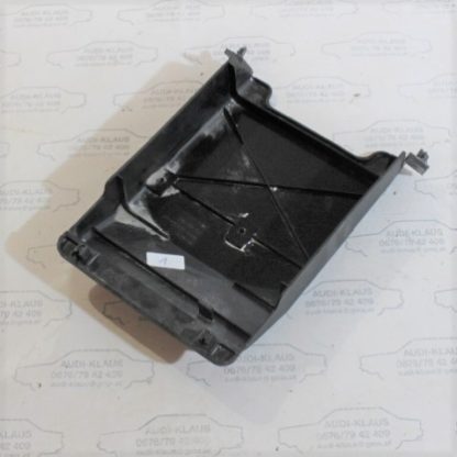 Audi 80 Typ 81/85 VFL Abdeckung Kofferraumdeckel innen 813862267 – Bild 2