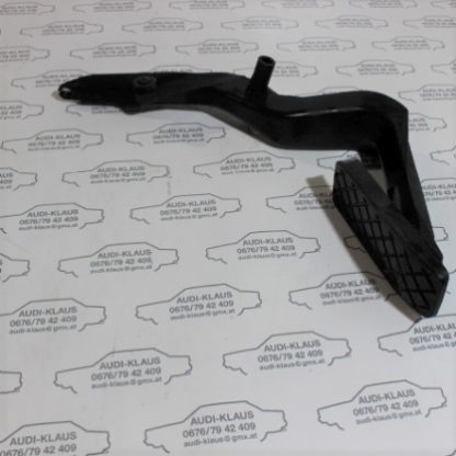 Audi A4/B5/S4 Gaspedal 8D1721506