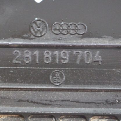 Audi Coupé GT Typ 81/85 VFL Lüftungseinlass rechts 281819704 – Bild 3