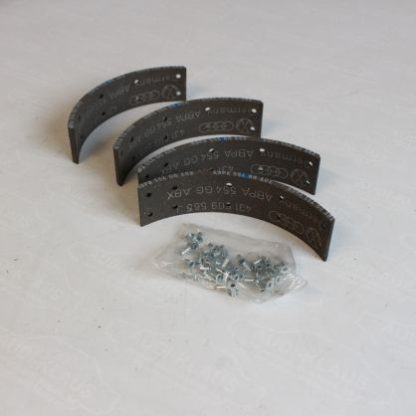Audi 100/C2 Bremsbelagsatz NOS 431698073E