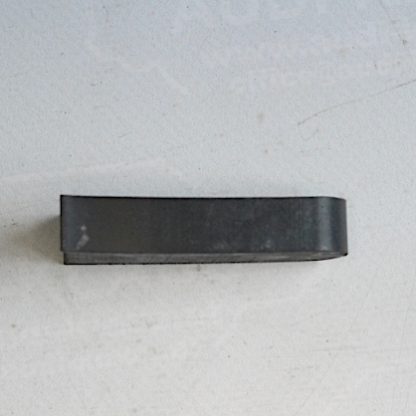 Audi 80/B3/B4/90/B3 Distanzstück NEU 893845631A – Bild 2