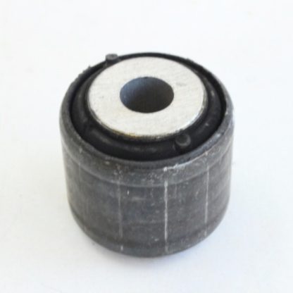 Audi A4/B6/B7/A6/C6 Querlenkerlager NEU TRW JBU626