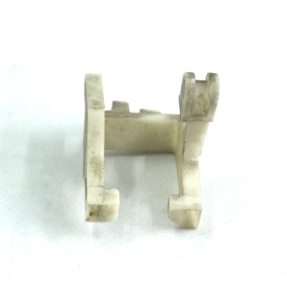 Audi 100/200/Typ 44/V8/D11 Sicherungsteil für Türschloss 443837079F – Bild 2