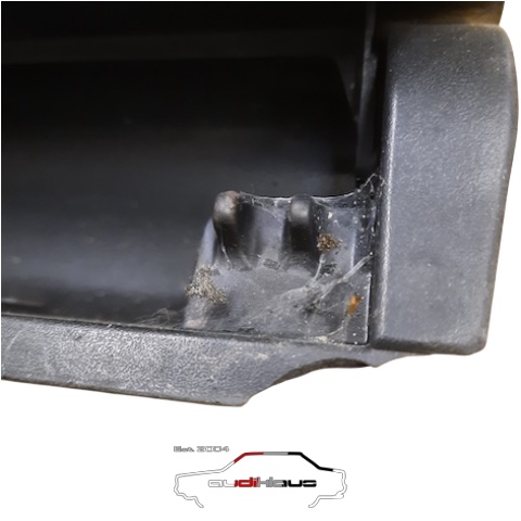 Audi 80/90/Typ 81/85 NFL Aschenbecher 811857951 B-Ware! – Bild 2