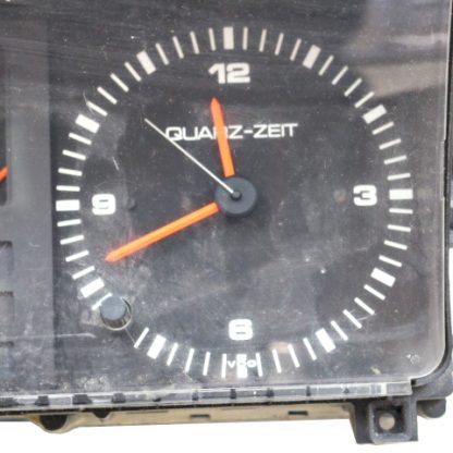 Audi 80/Typ 81 VFL Kombiinstrument – Bild 4