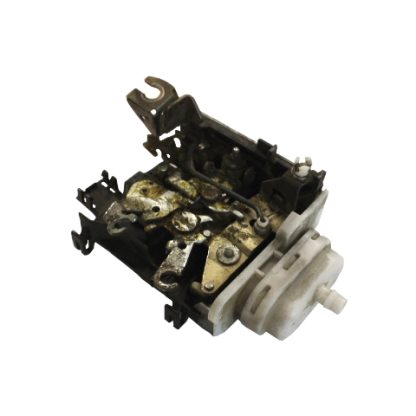 Audi 100/C4 Türschloss links vorne 4A1837015J – Bild 2