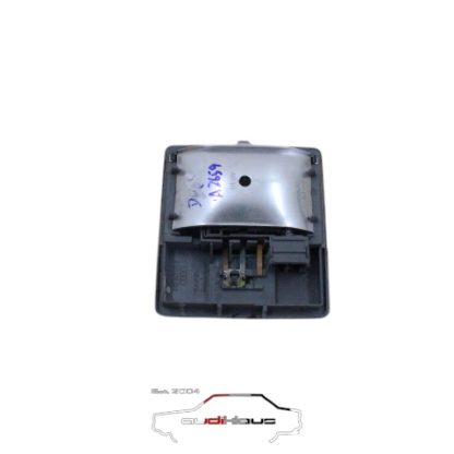 Audi A4/B5 Innenraumleuchte 8D0947105B – Bild 2