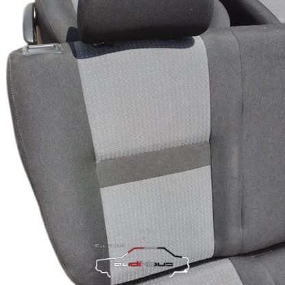 VW Golf 4 Limousine Innenausstattung GL – Bild 4