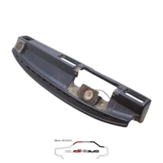 Audi 80/Coupé/Urquattro/Typ 81/85 VFL Armaturenbrett negro 811857069 B-Ware!