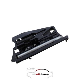 Audi A6/S6/4F Bordwerkzeug und Abschlepphaken