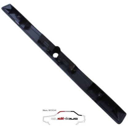 Audi A4/B5 Griffleiste Heckklappe NOS 8D5827576 – Bild 2