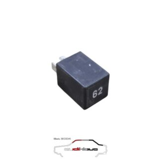 Vw Golf/1/LT/28-53/Passat/Santana/32B/Scirocco/2 Relais 63 Kraftstoffpumpe 321906059G